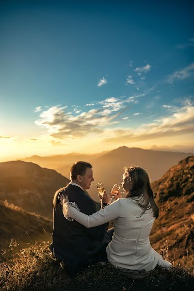 Fotógrafo de casamento Aleksey Vyunov (amstoshi). Foto de 12 de fevereiro