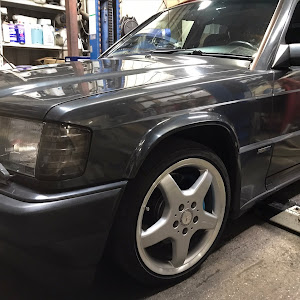 190シリーズ W201