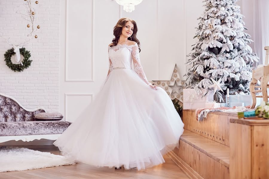 Wedding photographer Olga Kontuzorova (ollizorro). Photo of 1 February 2018