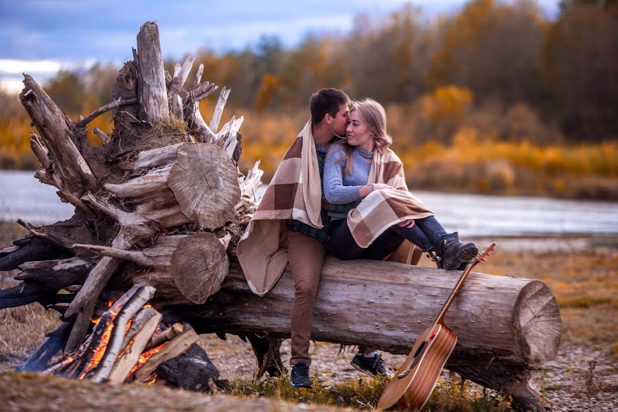 Fotógrafo de casamento Rinat Yamaliev (yarinat). Foto de 13 de outubro 2018