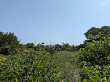 terrain à batir à Camaret-sur-Aigues (84)