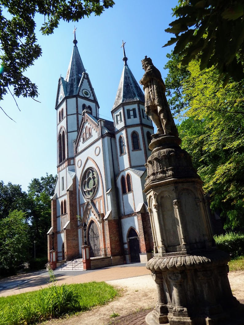 Tatabánya - Óvárosi Szent István király rk. templom