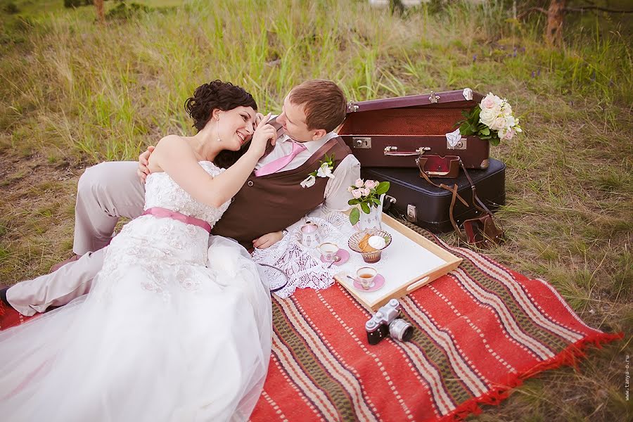 Wedding photographer Tanya Yakusheva (alessa). Photo of 9 October 2013