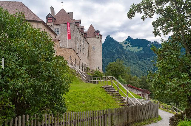 Viaje a Suiza, un pequeño bocado en 14 días - Blogs de Suiza - GRUYÈRES, CHATEAU DE CHILLON, MONTREUX-VEVEY (BARCO), FRIBURGO (3)