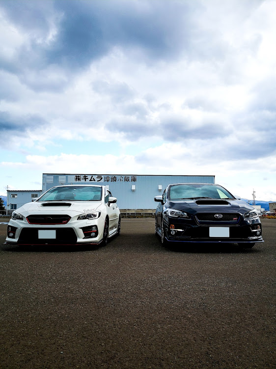 WRX STIの同じ車種・スタッドレスコラボ・青森県ユーザー・夕日と愛車・青森市に関するカスタム事例の投稿画像4枚目