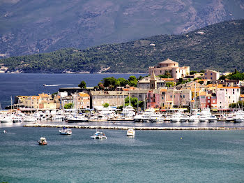 duplex à Saint-Florent (2B)