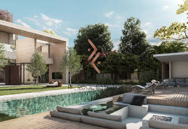 Villa with pool 2