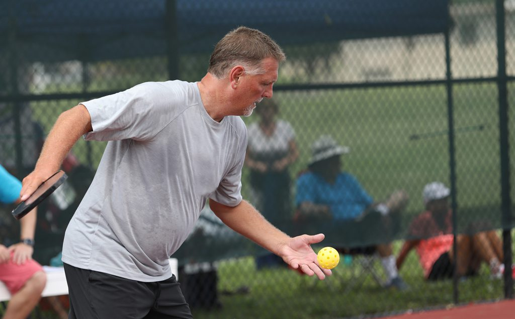 Must-Know Pickleball Serving Rules