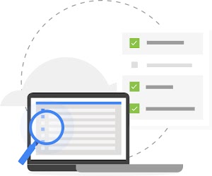 Monitor komputer dengan kaca pembesar di atas layar terhubung ke data di cloud