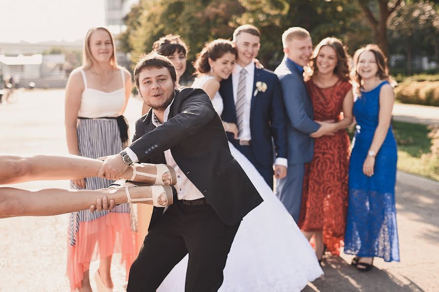 Fotógrafo de bodas Mikhail Galaburdin (mbillia). Foto del 7 de abril 2016