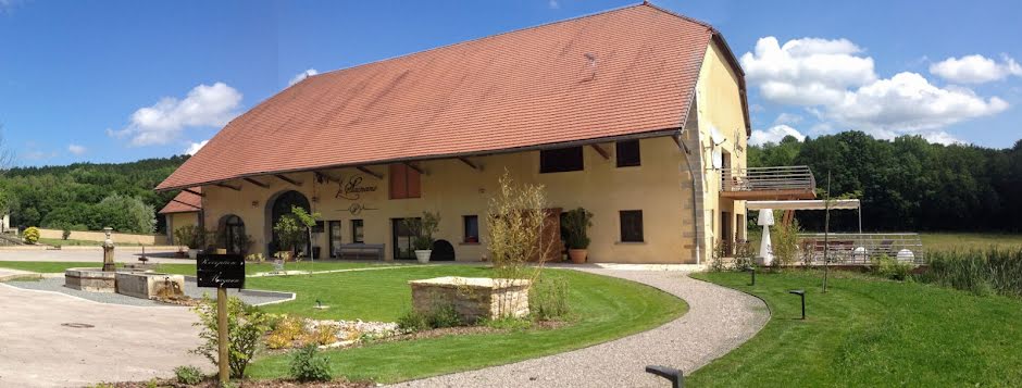 Vente ferme 25 pièces 672 m² à Belfort (90000), 1 990 000 €