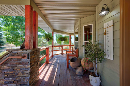 Property purchase in Powell Butte (United States) with terrace