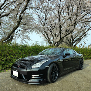 NISSAN GT-R R35