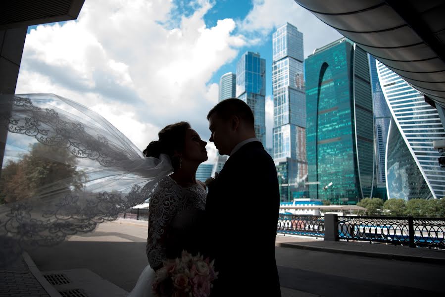 結婚式の写真家Anastasiya Krylova (fotokrylo)。2020 2月8日の写真