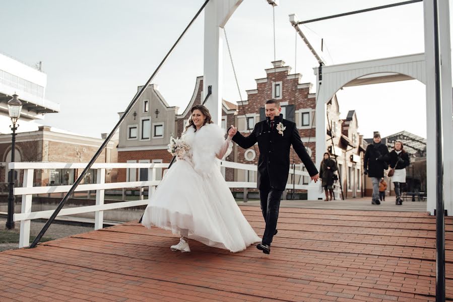 Fotógrafo de casamento Alla Rebenok (bellavita). Foto de 27 de janeiro 2020