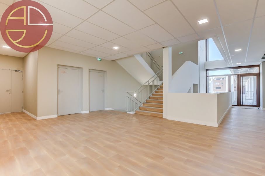 Vente locaux professionnels  93 m² à Muret (31600), 221 347 €