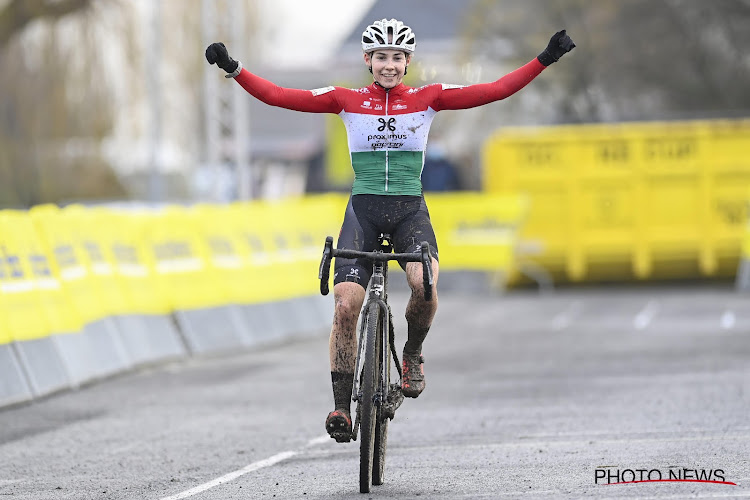 Vas vond het goed gaan en heeft nu haar laatste twee crossen gewonnen: "De zware modder, dat was in Dendermonde"