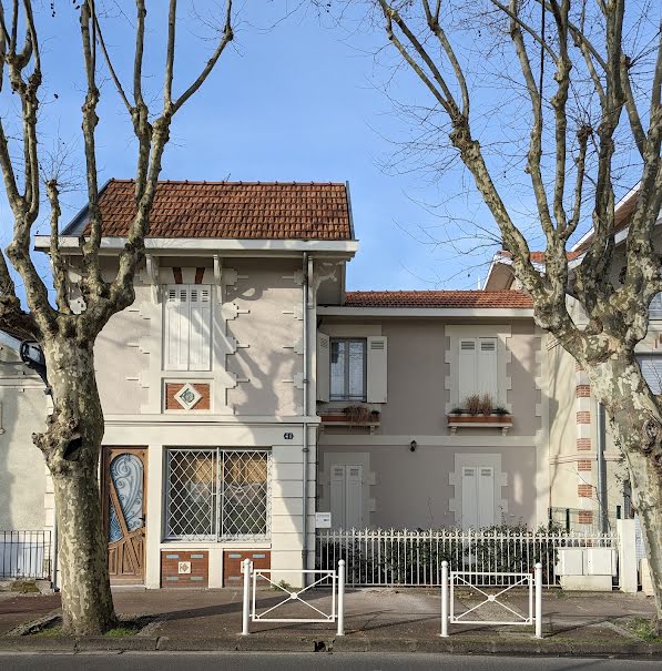 Location  maison 4 pièces 117 m² à Arcachon (33120), 2 500 €