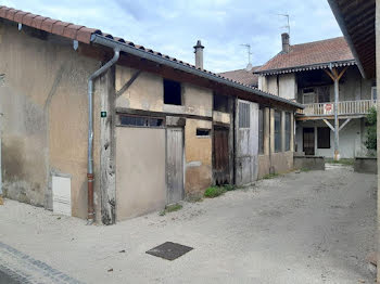 parking à Romenay (71)