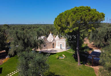 Villa avec piscine et jardin 4