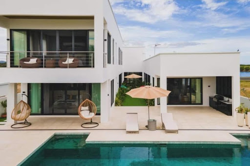 House 3