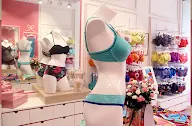 Prettysecrets Store photo 3