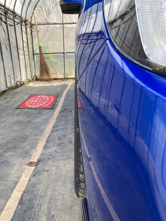 WRX S4のいいね＆フォロー＆コメントありがとうございます・TE37タイムアタックエディション・白ホイール・ディクセル・宝くじ当たれば全て解決(笑)に関するカスタム事例の投稿画像8枚目
