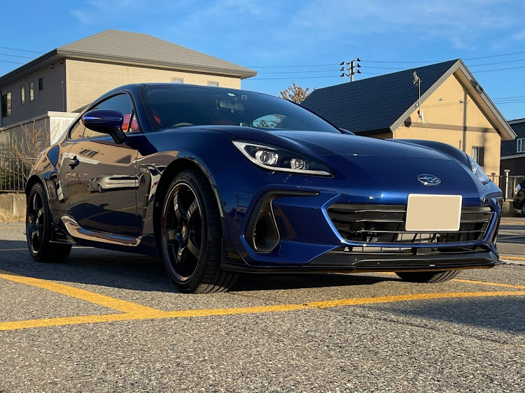 BRZの10月もよろしくお願いします・ノーマル車高でピックアップ狙い・合法のカスタムつくり・ドライクロスはいいよに関するカスタム事例の投稿画像5枚目