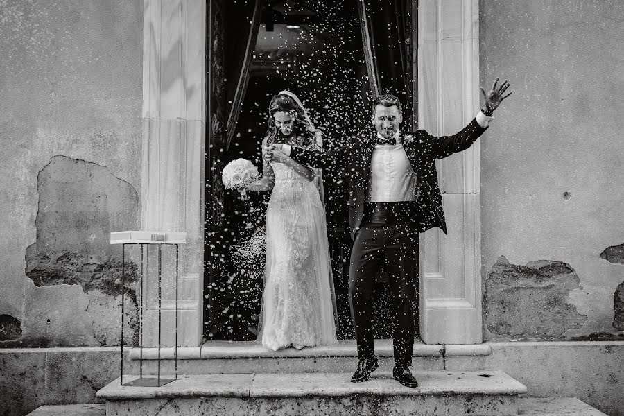 結婚式の写真家Alessio Martinelli (blackandlight)。2022 7月4日の写真