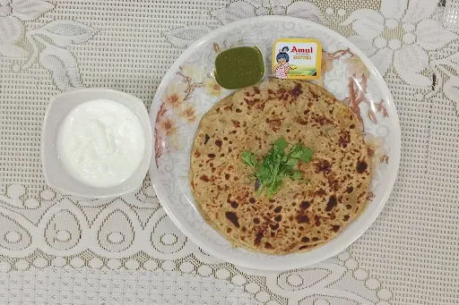 Aloo Pyaaz Paratha Combo