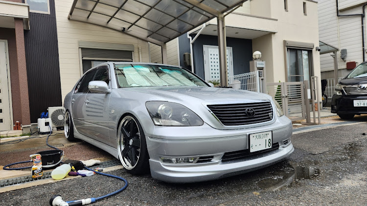 セルシオのピタパン★ファミリー・中華製コーティング・10月もよろしくお願いします・洗車・レオンちゃんに関するカスタム事例の投稿画像3枚目