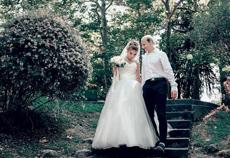 Fotografo di matrimoni Elena Shimankina (shimankina). Foto del 27 maggio 2020