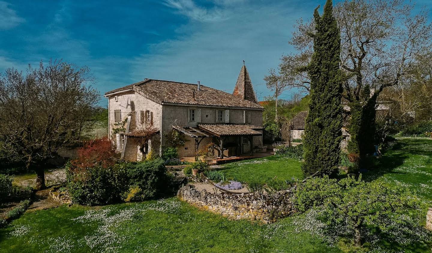 Maison avec piscine Roquecor