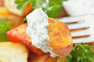 Perfect Oven Roasted Potatoes with Creamy Herb Dipping Sauce