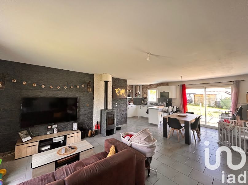 Vente maison 5 pièces 96 m² à Cléré-les-Pins (37340), 214 000 €