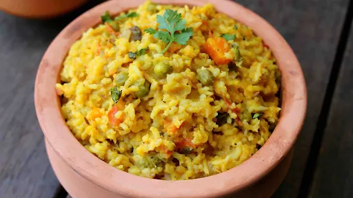 Healthy Moong Dal Matar Khichdi [500 Grams, Serves 1]