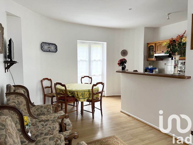 Vente appartement 2 pièces 47 m² à Ris-Orangis (91130), 166 000 €