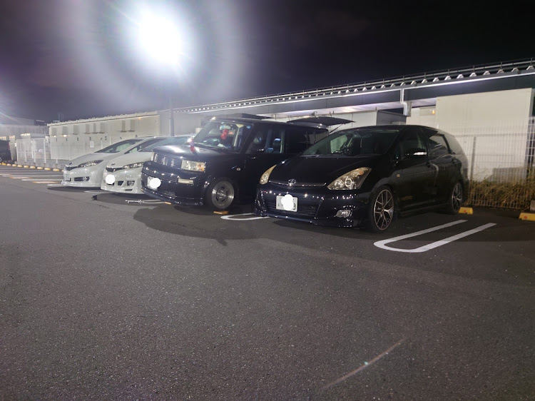 ウィッシュのウィッシュ乗りと繋がりたいです・作業オフに関するカスタム事例の投稿画像3枚目