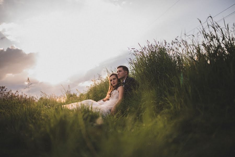 Fotógrafo de casamento Jarosław Knapek (jknapek). Foto de 25 de fevereiro 2020