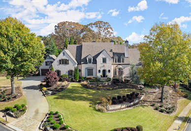 Maison avec piscine et jardin 15