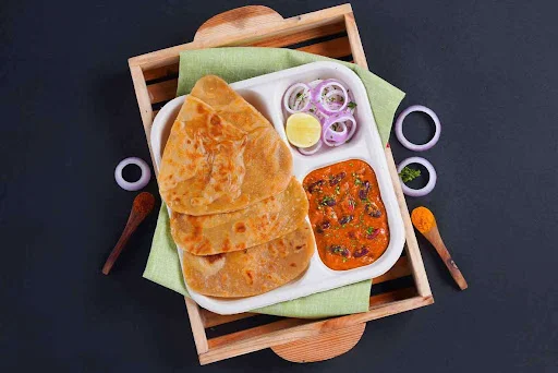 Rajma & Paratha Lunchbox