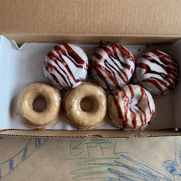 Gluten free donuts 
Cinnamon donuts + chocolate raspberry