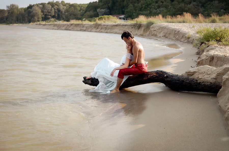 Wedding photographer Simeon Uzunov (simeonuzunov). Photo of 5 September 2017