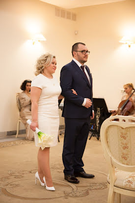 Wedding photographer Vika Zhizheva (vikazhizheva). Photo of 12 June 2015