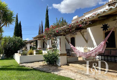 House with pool and terrace 11