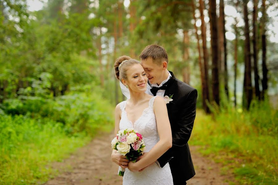 Wedding photographer Olga Pokrovskaya (olgapokrovskaya). Photo of 11 February 2015