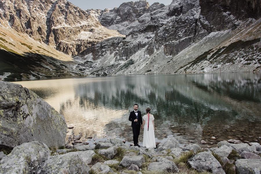 Jurufoto perkahwinan Dorota Bukowska-Kmin (bukowskakmin). Foto pada 18 Februari 2020