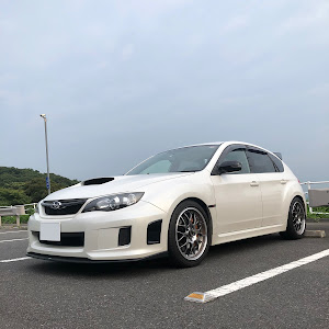 インプレッサ WRX STI GRB