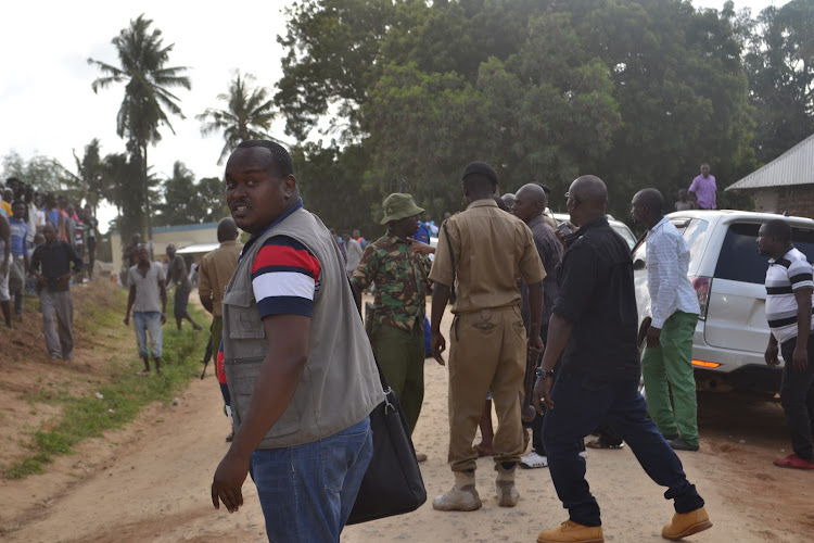 Youth clash between ODM supporters and supporters of ODM independent candidate Abdulrahman Omar Mohamed during a rally which turned chaotic at Mkaomoto in Malindi