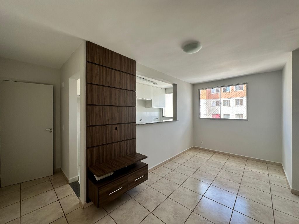 Apartamento com 2 dormitórios à venda, 48 m² por R$ 170.000,00 - Bom Retiro - Uberaba/MG